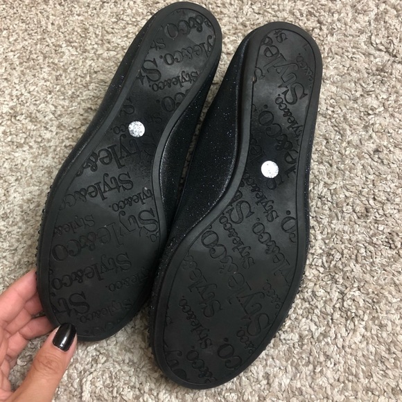 Dark navy blue flats - Picture 6 of 7